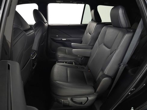 Used 2024 Lexus TX 500h AWD w/ Technology Package image 33