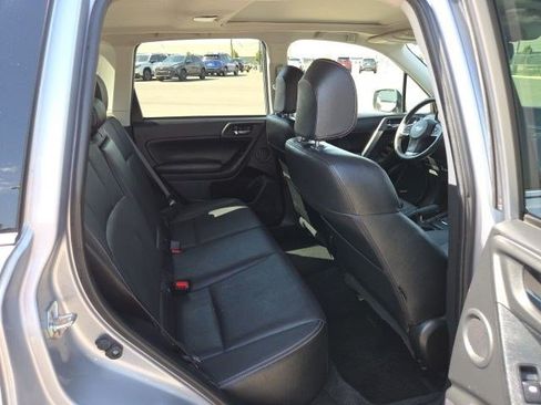 Used 2016 Subaru Forester 2.5i Touring w/ Eyesight & Navigation System AWD/4WD image 18