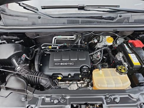 Used 2019 Chevrolet Trax LT w/ LT Convenience Package image 23