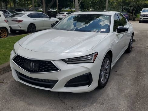 Used 2023 Acura TLX FWD image 3