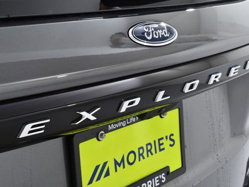 New 2025 Ford Explorer Active w/ Active Comfort Package image 24