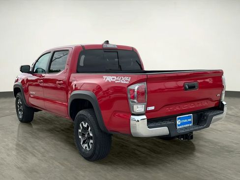 Used 2021 Toyota Tacoma TRD Off-Road AWD/4WD image 4