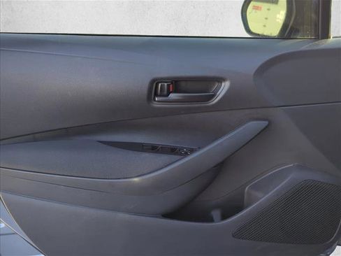 Certified 2026 Toyota Corolla LE image 10