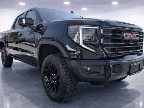 Used 2023 GMC Sierra 1500 AT4X image 5
