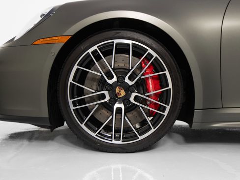 Used 2026 Porsche 911 Carrera S RWD image 10