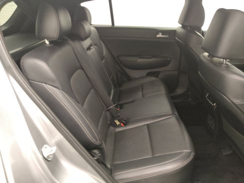 Used 2020 Kia Sportage S FWD image 19