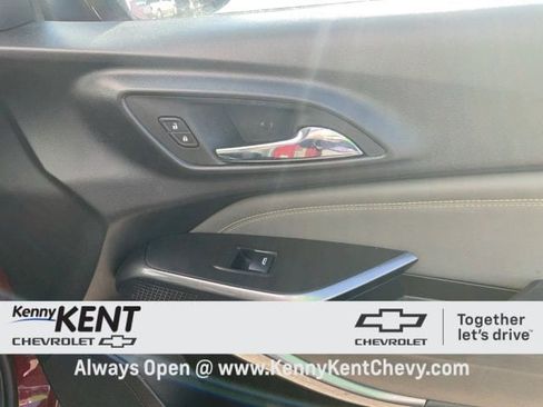 Certified 2024 Chevrolet Trax ACTIV image 14