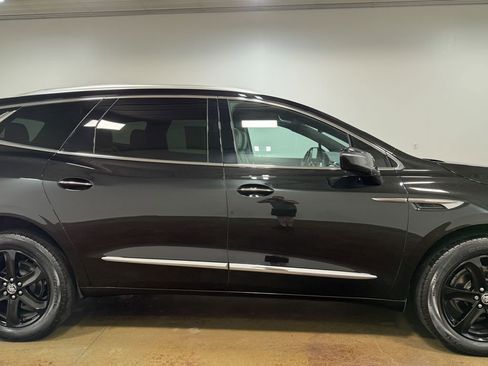 Used 2023 Buick Enclave Essence w/ Experience Buick Package AWD/4WD image 32