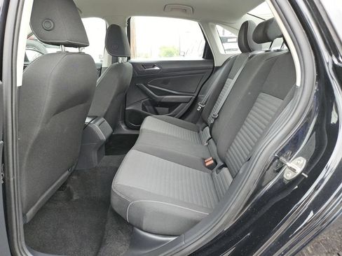 Used 2025 Volkswagen Jetta S FWD image 17