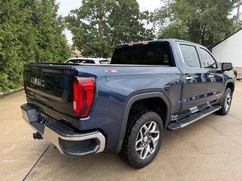 Used 2022 GMC Sierra 1500 SLT w/ SLT Premium Package AWD/4WD image 31