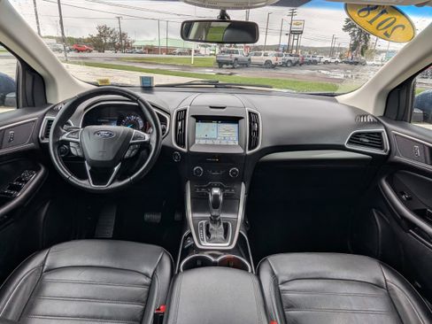 Used 2018 Ford Edge SEL w/ Equipment Group 201A AWD/4WD image 10