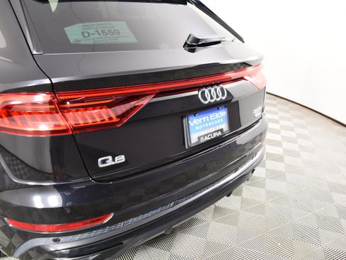 Used 2020 Audi Q8 Premium Plus w/ Premium Plus Package AWD/4WD image 15