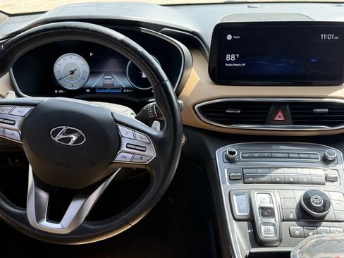 Used 2022 Hyundai Santa Fe Calligraphy FWD image 4