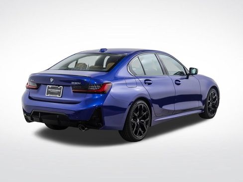 New 2026 BMW 330i xDrive Sedan w/ M Sport Package AWD/4WD image 5