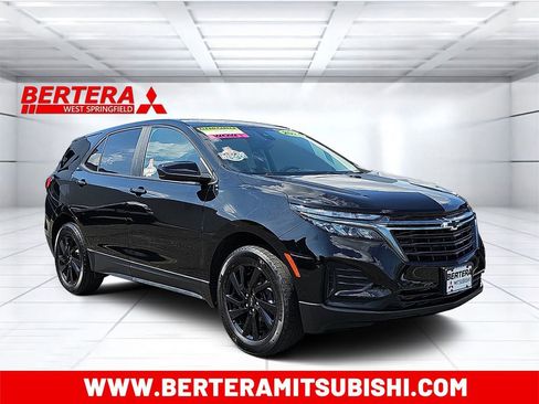 Used 2024 Chevrolet Equinox LS w/ LS Convenience Package AWD/4WD image 1