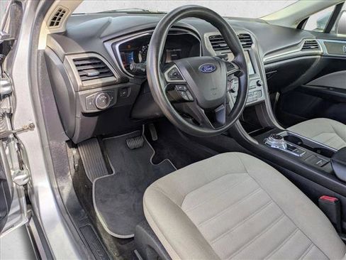 Used 2020 Ford Fusion S image 10
