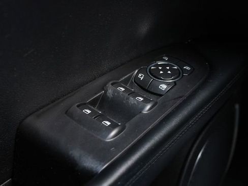 Used 2018 Lincoln MKX Reserve w/ Lincoln MKX Climate Package image 8