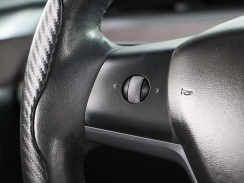 Used 2023 Tesla Model 3 Performance image 13