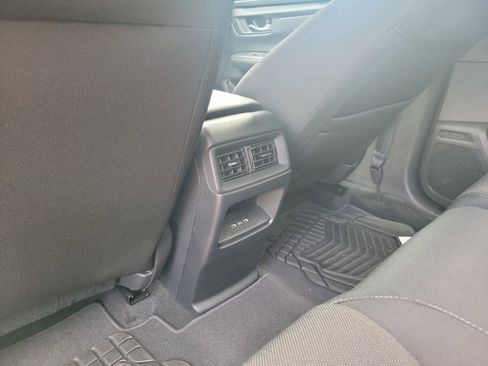 Used 2024 Honda CR-V EX image 13