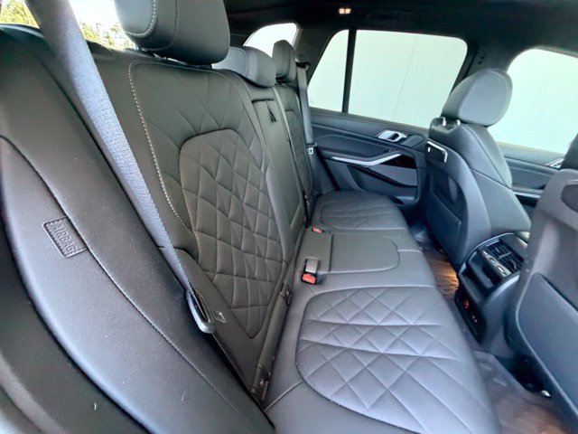 Certified 2024 BMW X5 sDrive40i w/ Premium Package RWD image 29