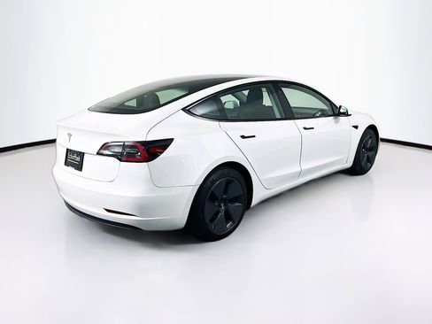 Used 2023 Tesla Model 3 Standard Range image 9