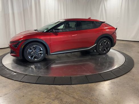 New 2025 Kia EV6 Light image 5