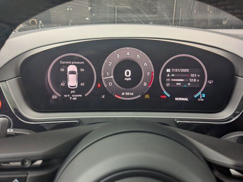 New 2025 Porsche Cayenne S image 16