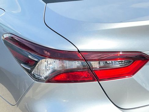 Used 2023 Toyota Camry LE image 20