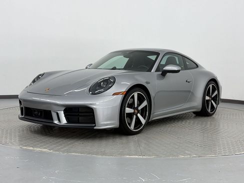 Certified 2025 Porsche 911 Carrera RWD image 1