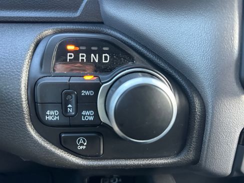 Used 2023 RAM 1500 Big Horn AWD/4WD image 28