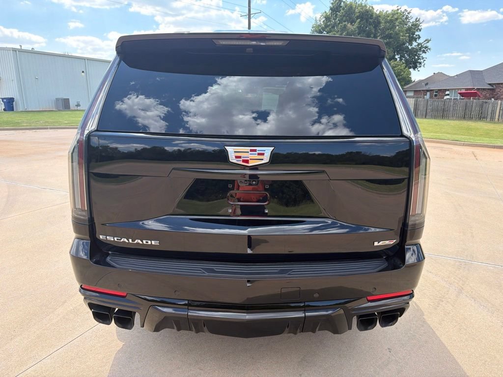 Certified 2026 Cadillac Escalade V AWD/4WD image 12
