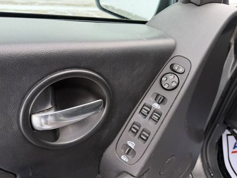 Used 2007 Pontiac Grand Prix Base w/ Sun And Sound Package image 28