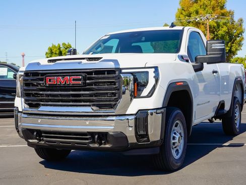 New 2026 GMC Sierra 2500 Pro w/ 1SA Pro Safety Plus Package AWD/4WD image 2