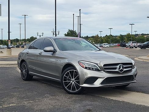 Used 2019 Mercedes-Benz C 300 4MATIC Sedan image 2