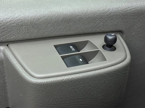 Used 2020 Chevrolet Express 3500 LS w/ Cold Climate Package image 12