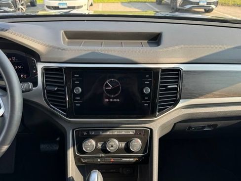 Certified 2023 Volkswagen Atlas SE AWD/4WD image 18
