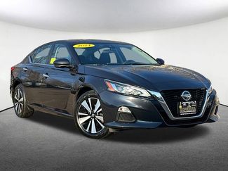 Used 2021 Nissan Altima 2.5 SV w/ SV Premium Package video 2