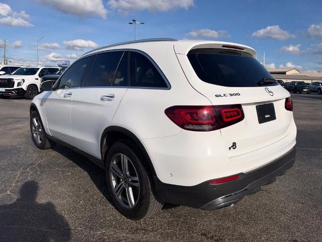 Used 2021 Mercedes-Benz GLC 300 image 3