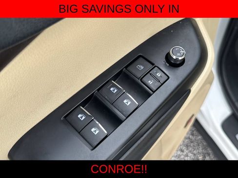 Used 2018 Toyota Highlander Limited FWD image 11
