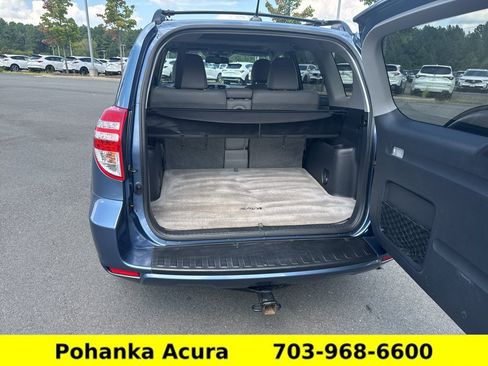 Used 2012 Toyota RAV4 Limited w/ Navigation Value Pkg AWD/4WD image 28