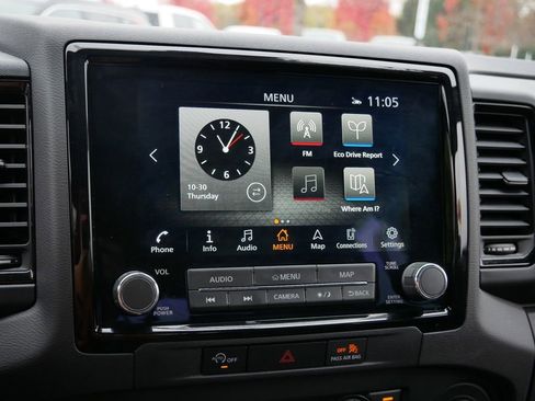 Used 2024 Nissan Frontier PRO-4X w/ Technology Package image 34