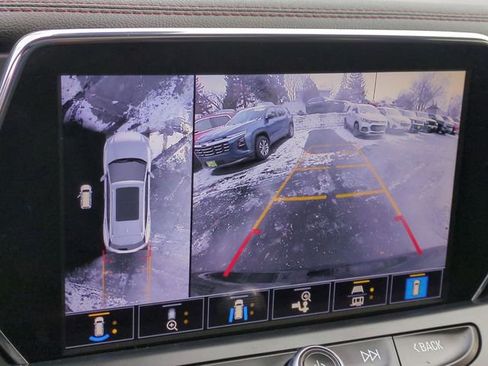 Used 2021 Chevrolet Blazer RS w/ Enhanced Convenience Package image 16