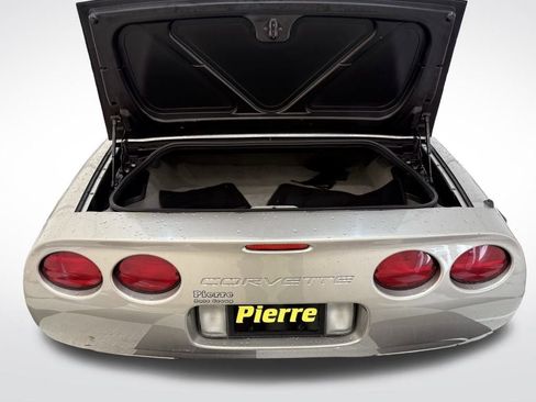 Used 2000 Chevrolet Corvette Convertible w/ Memory Pkg image 4