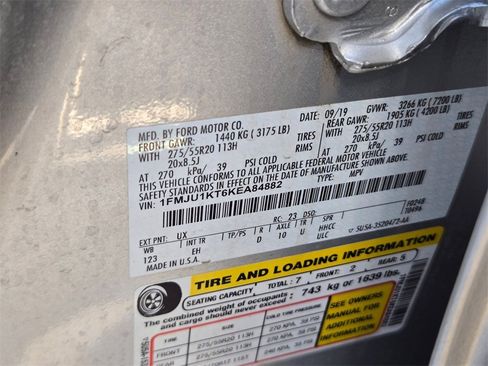 Used 2019 Ford Expedition Limited w/ Equipment Group 301A image 25