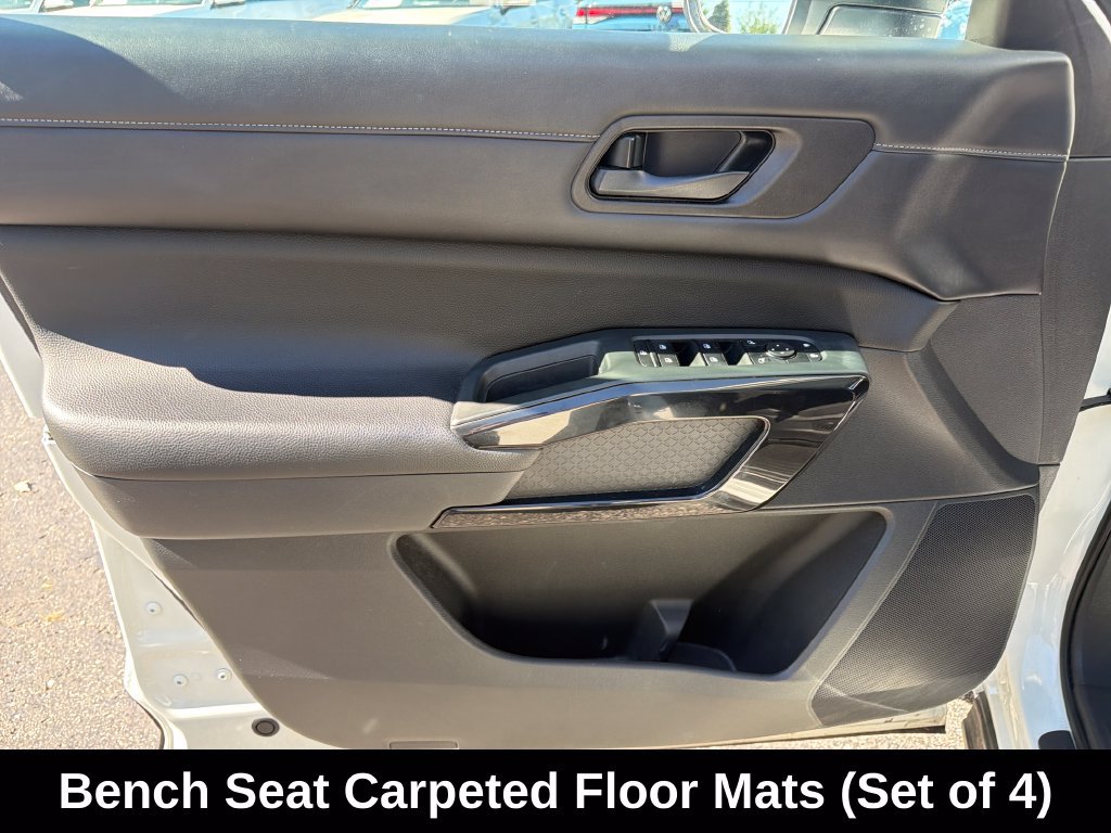Used 2023 Nissan Pathfinder SV w/ Cargo Package AWD/4WD image 12