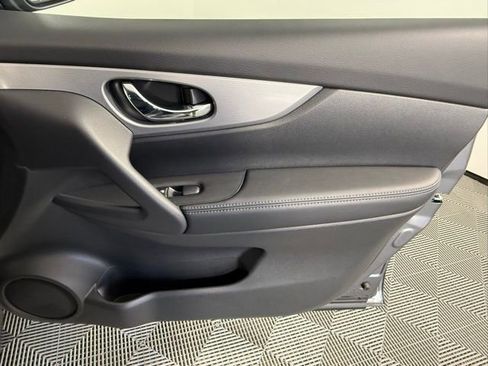 Used 2020 Nissan Rogue Sport SL w/ Premium Package image 49