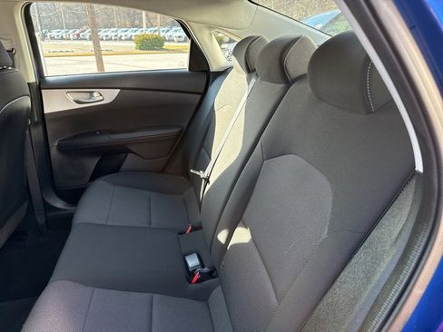 Used 2024 Kia Forte LXS w/ LXS Technology Package image 16