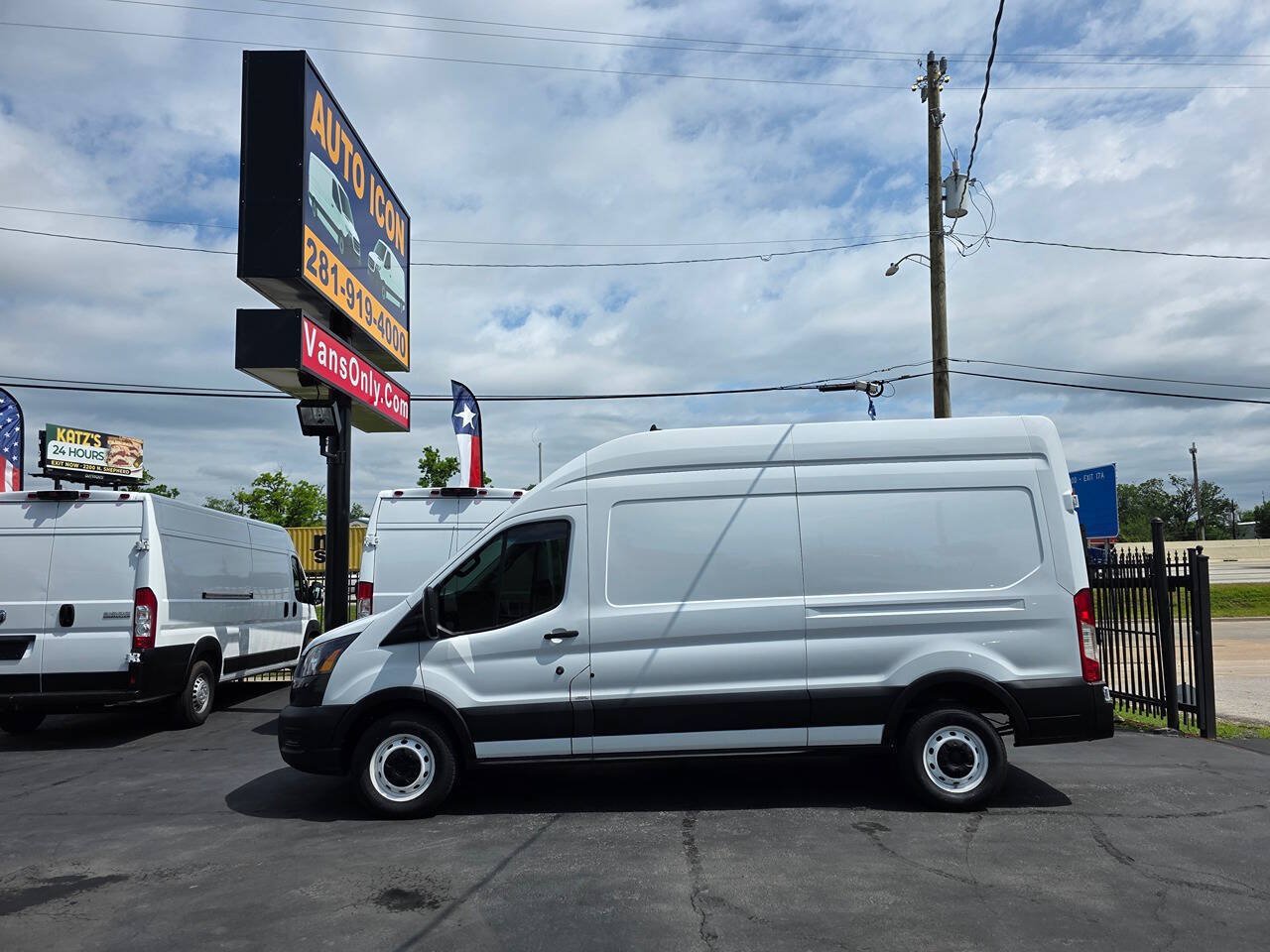 Used 2021 Ford Transit 250 148 High Roof w/ Load Area Protection Package RWD image 4