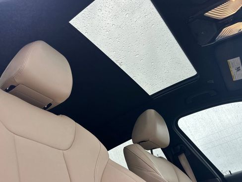 Used 2019 BMW X3 xDrive30i w/ Driving Assistance Package image 16