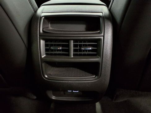 Certified 2024 Cadillac XT5 Premium Luxury FWD image 15